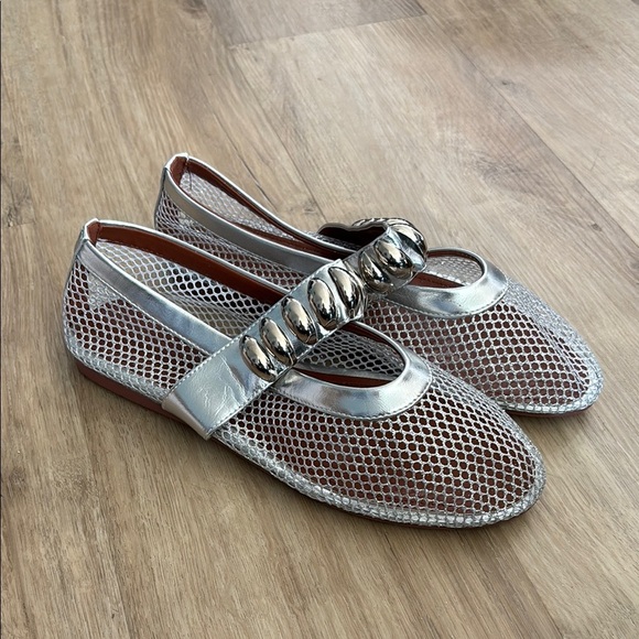 Amazon Shoes - NEW Women’s Mesh Ballet Flats